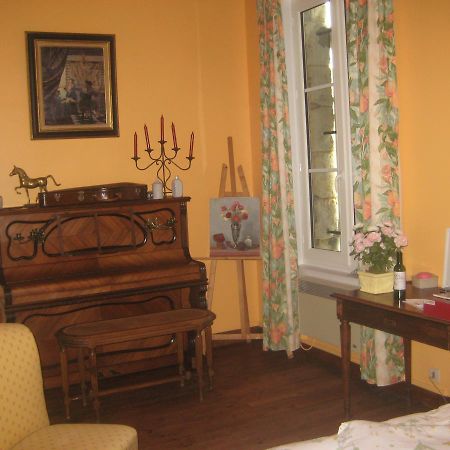Le Moulin Bed and Breakfast Pontoise-les-Noyon Εξωτερικό φωτογραφία