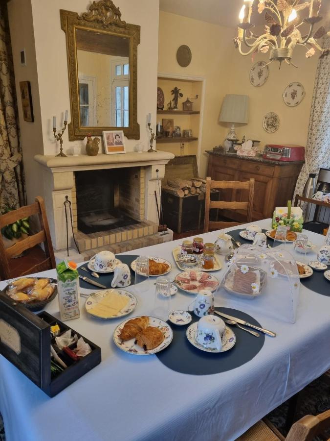 Le Moulin Bed and Breakfast Pontoise-les-Noyon Εξωτερικό φωτογραφία