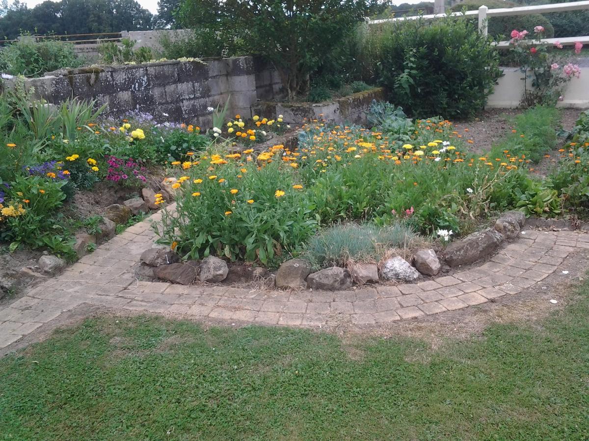 Le Moulin Bed and Breakfast Pontoise-les-Noyon Εξωτερικό φωτογραφία